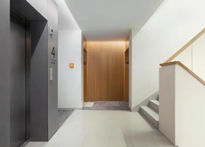 Elite Old Town Rajska *